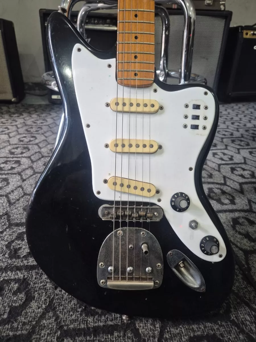 Guitarra Giannini Supersonic